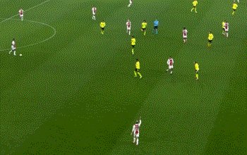 世界杯比赛在线观看平台-【欧冠】狐媚染红罗伊斯点射 贾府3比1逆转多特出线