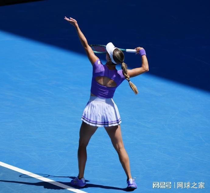 世界杯高清赛事直播地址-王美丽激战阿尼娃,卫冕冠军出局排名大跌,小白菜镜头上连画十字