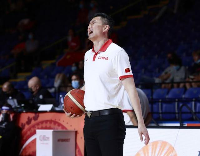 世界杯比赛在线观看平台-【夜读】足篮打水一场空